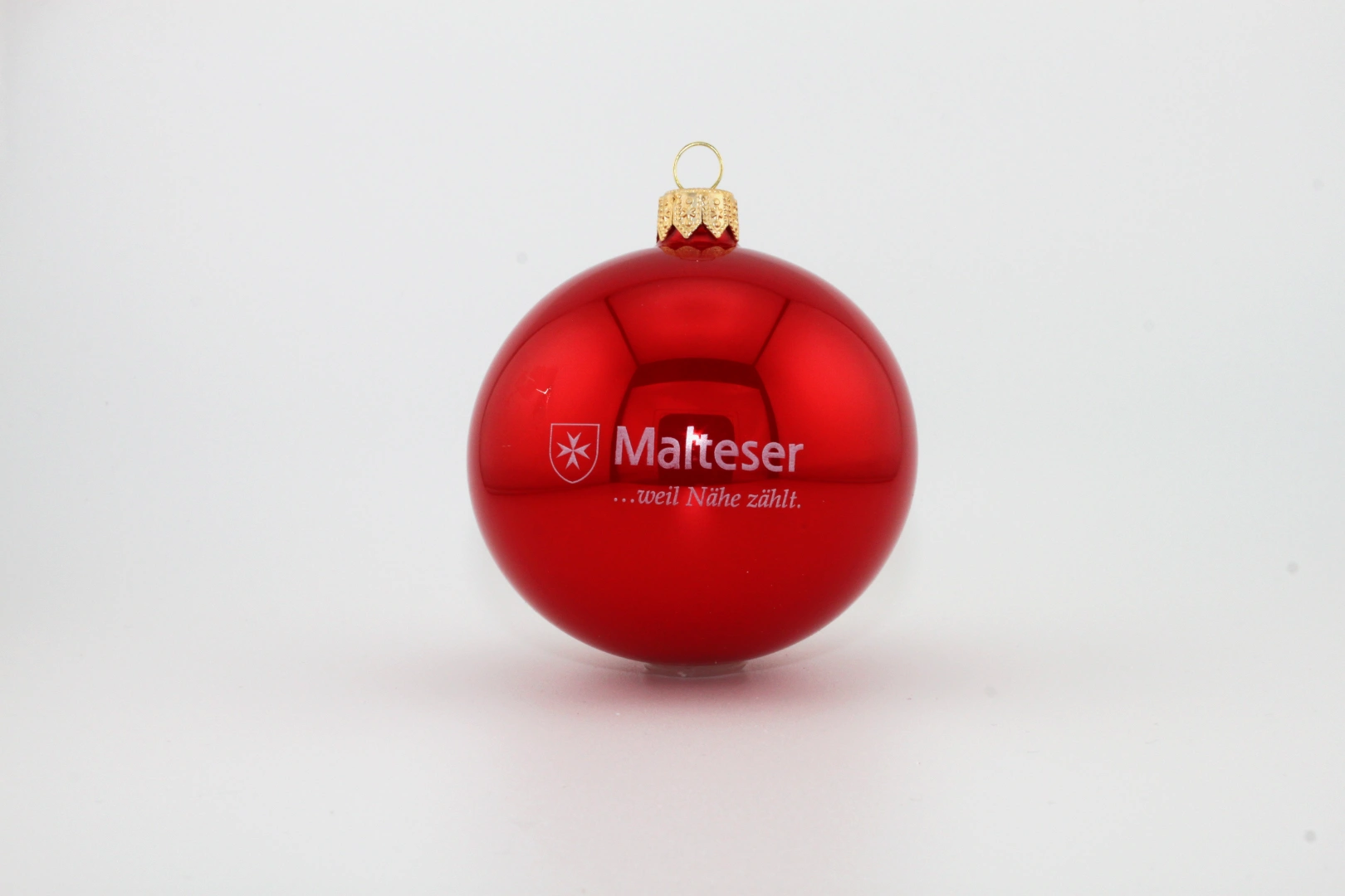 Bedruckte weihnachtskugeln “ rote Kugel mit Malteser-Logo